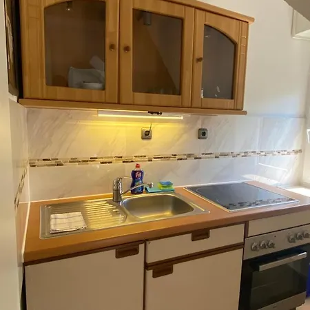 בית הארחה Am Floez 2*