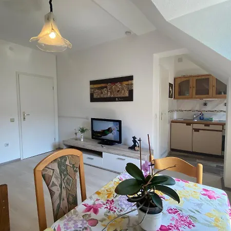 Am Floez Gæstehus 2*