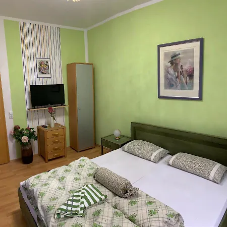 Gæstehus Am Floez 2*