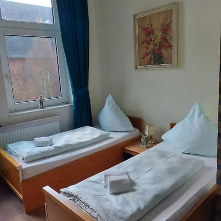 Am Floez Gæstehus 2*